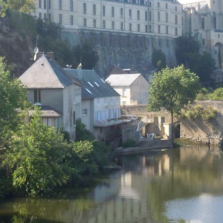 Bed and Breakfast Moulin De L'Abbesse Thouars Exterior foto